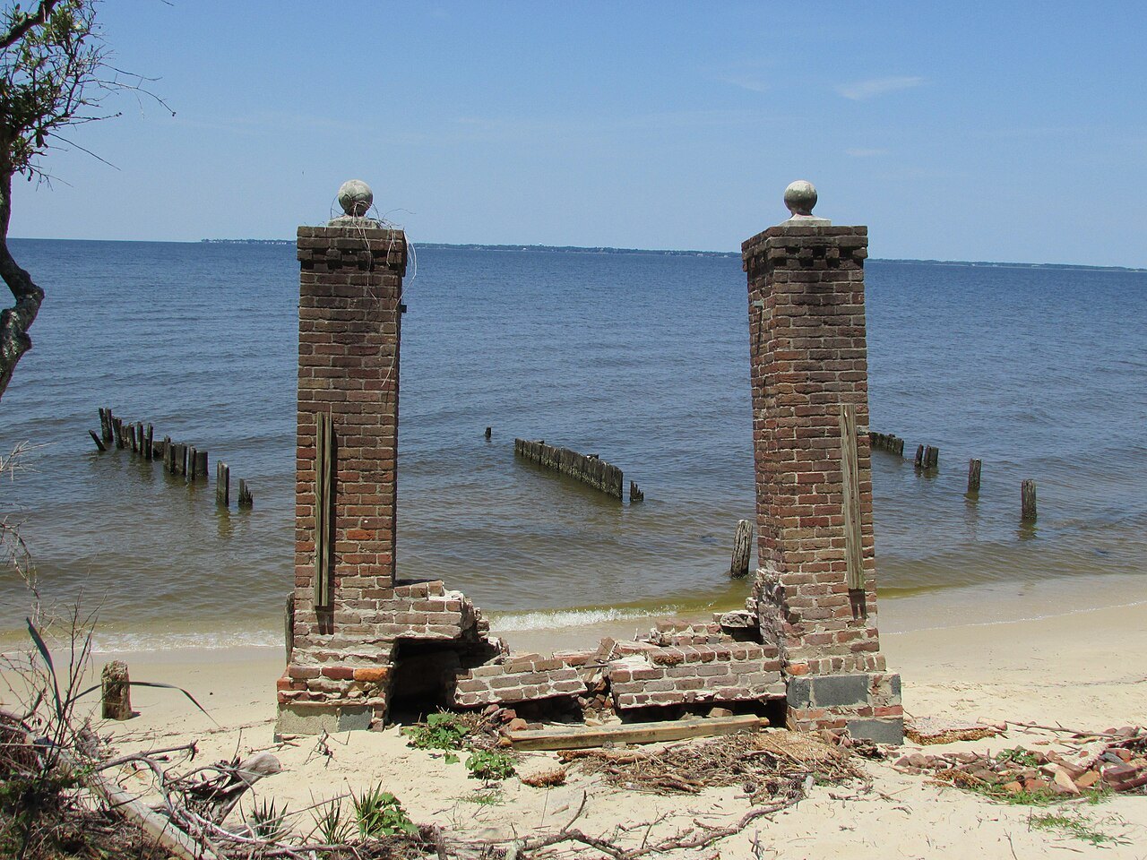 Brick pier posts at the edge of Roanoke Sound in the Elizabethan Gardens.