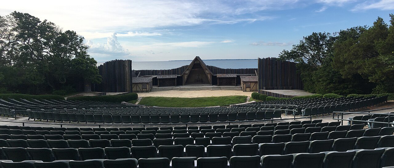The seats and stage of the Waterside Theatre at Fort Raleigh.