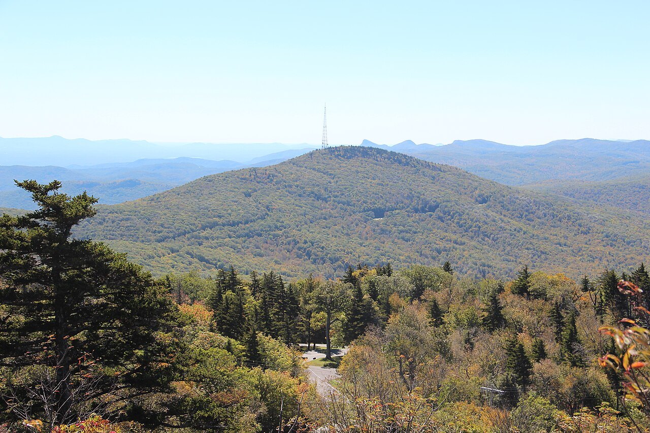 Grandmother Mountain, with its radio mast, seen from Grandfather Mountain.
